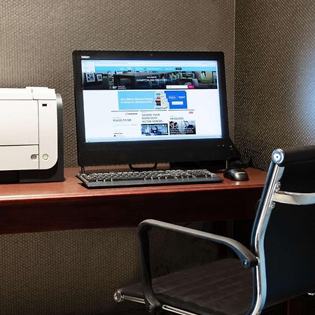 Hampton Inn Freeport Екстер'єр фото