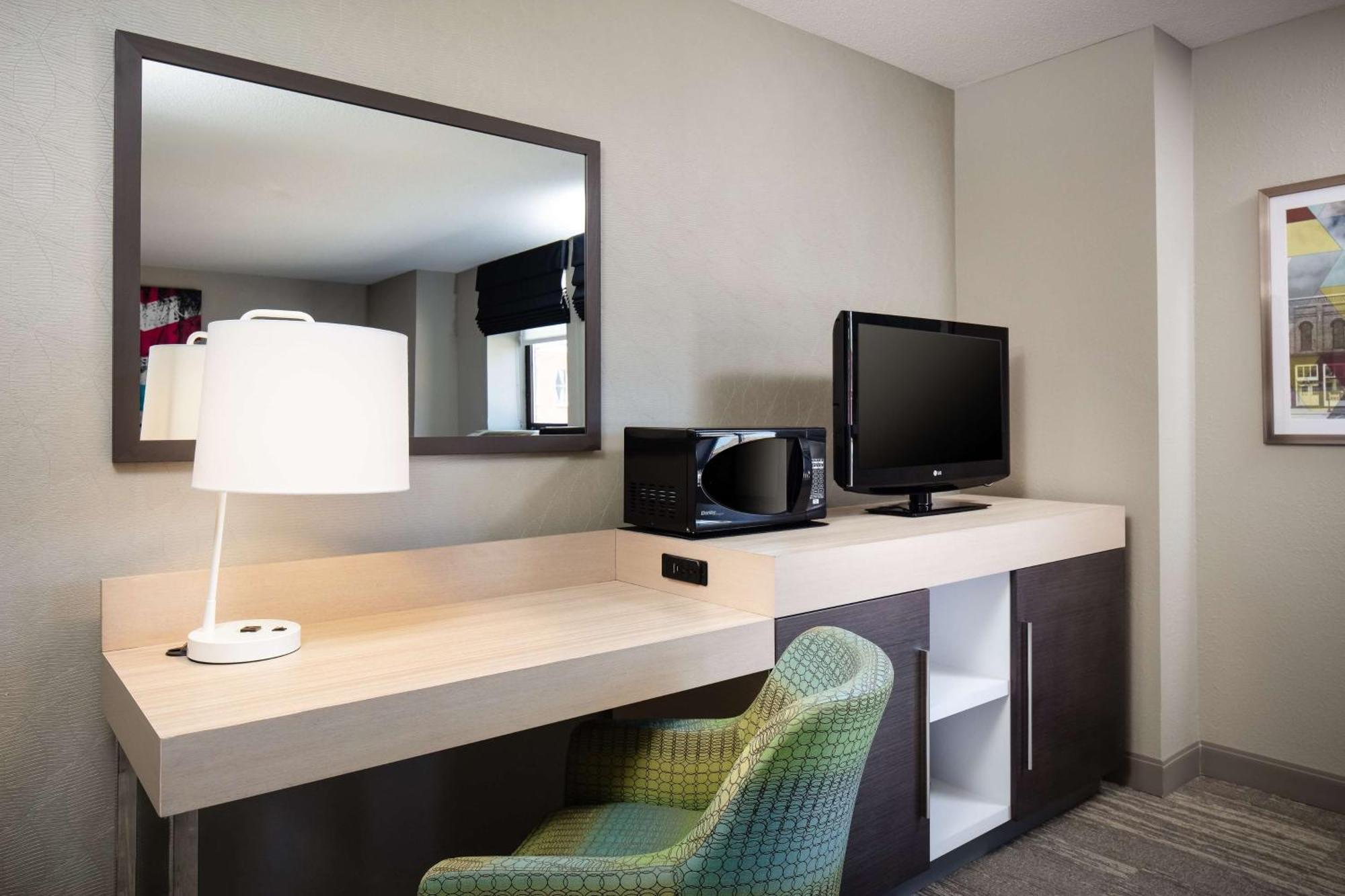 Hampton Inn Freeport Екстер'єр фото