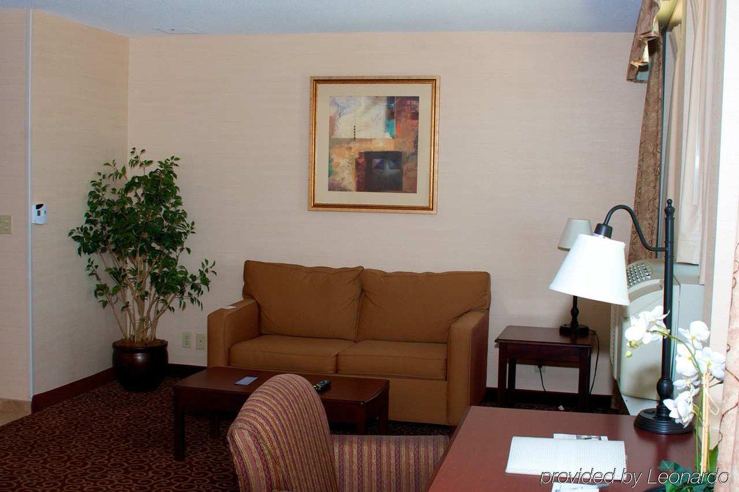 Hampton Inn Freeport Екстер'єр фото