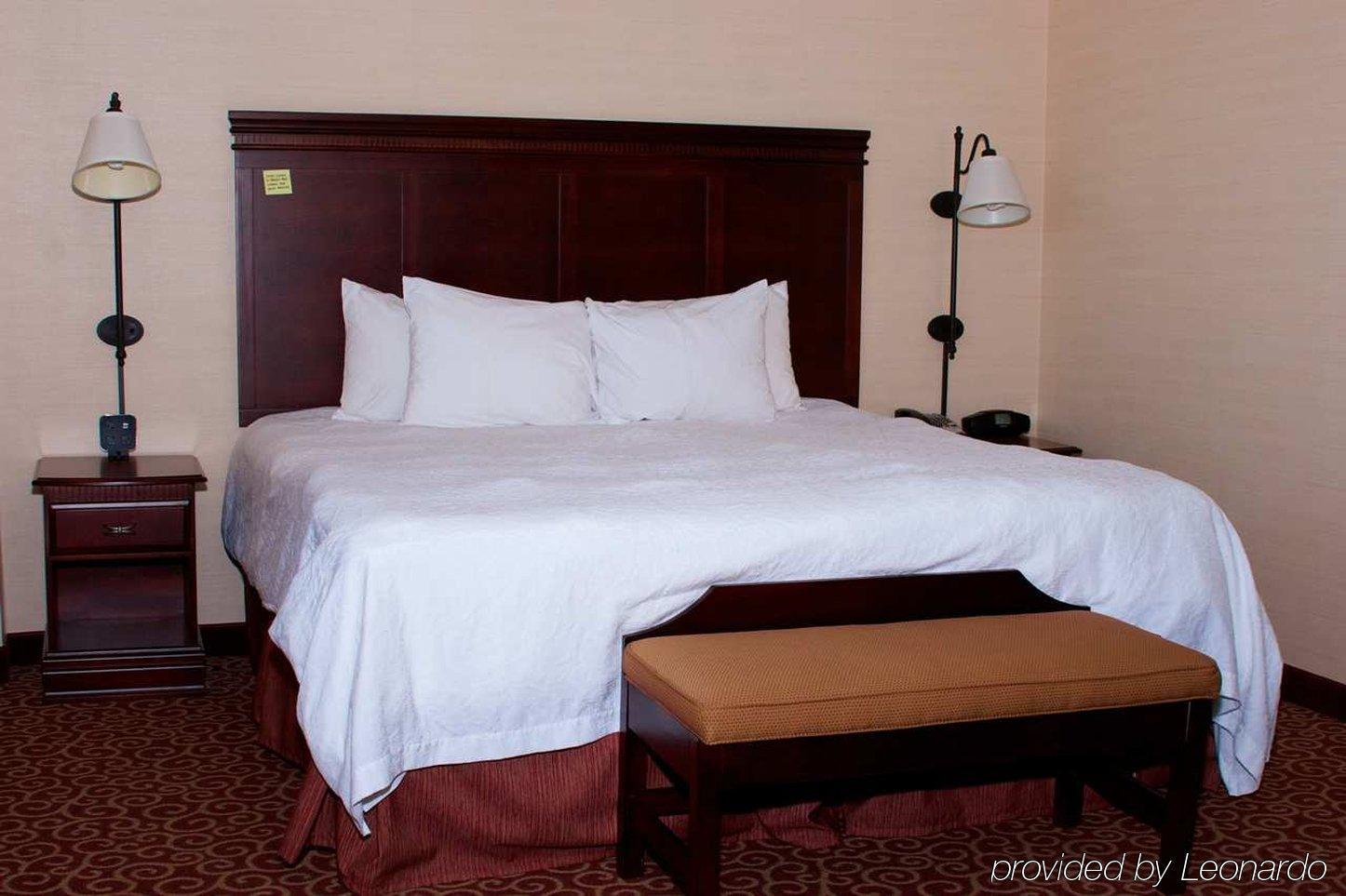 Hampton Inn Freeport Екстер'єр фото